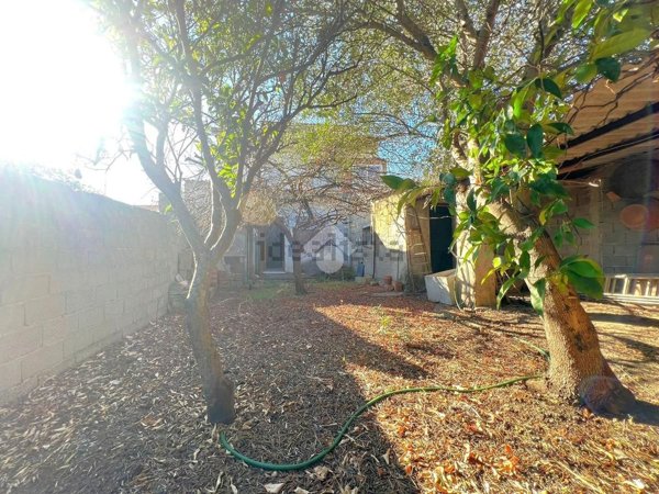 casa indipendente in vendita a Solarussa