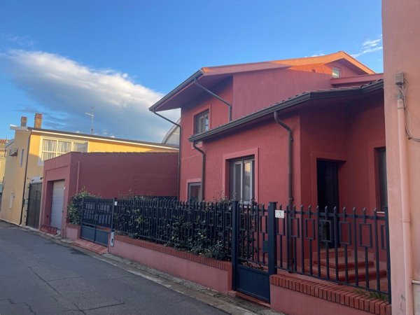 casa indipendente in vendita a Terralba