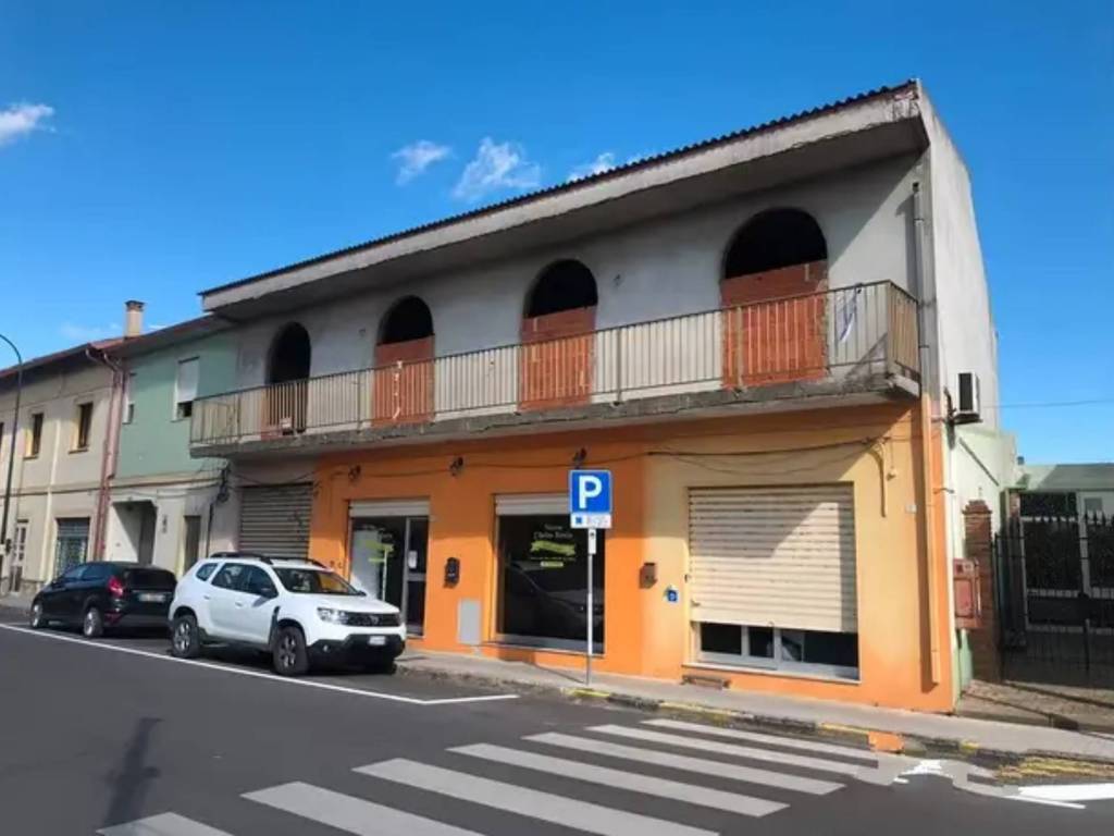 locale commerciale in vendita a Terralba