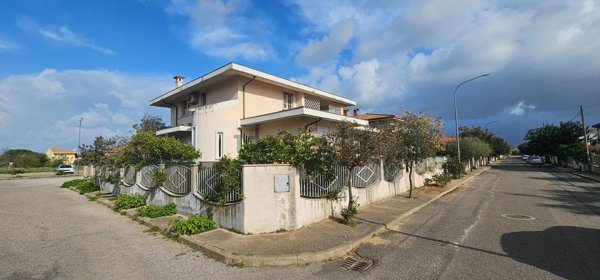 casa indipendente in vendita a Terralba in zona Tanca Marchese