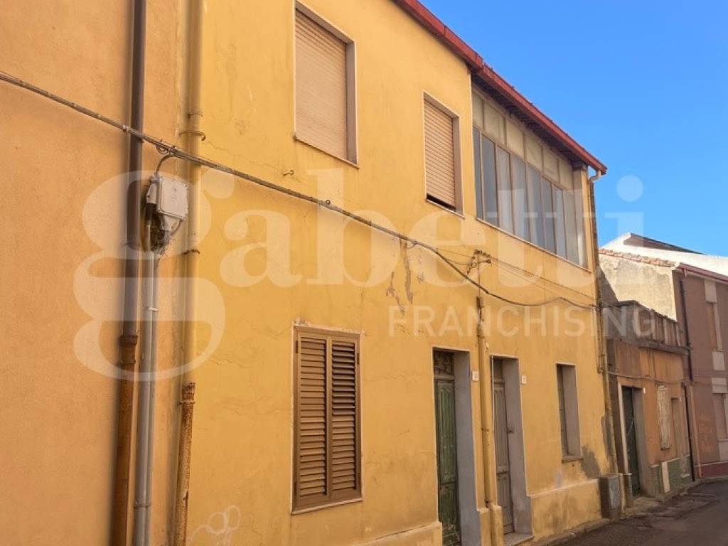 casa indipendente in vendita a Terralba