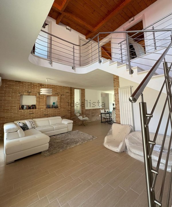 casa indipendente in vendita a Terralba