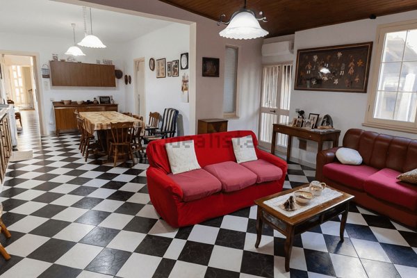 casa indipendente in vendita a Terralba