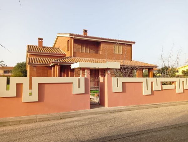 casa indipendente in vendita a Terralba in zona Tanca Marchese