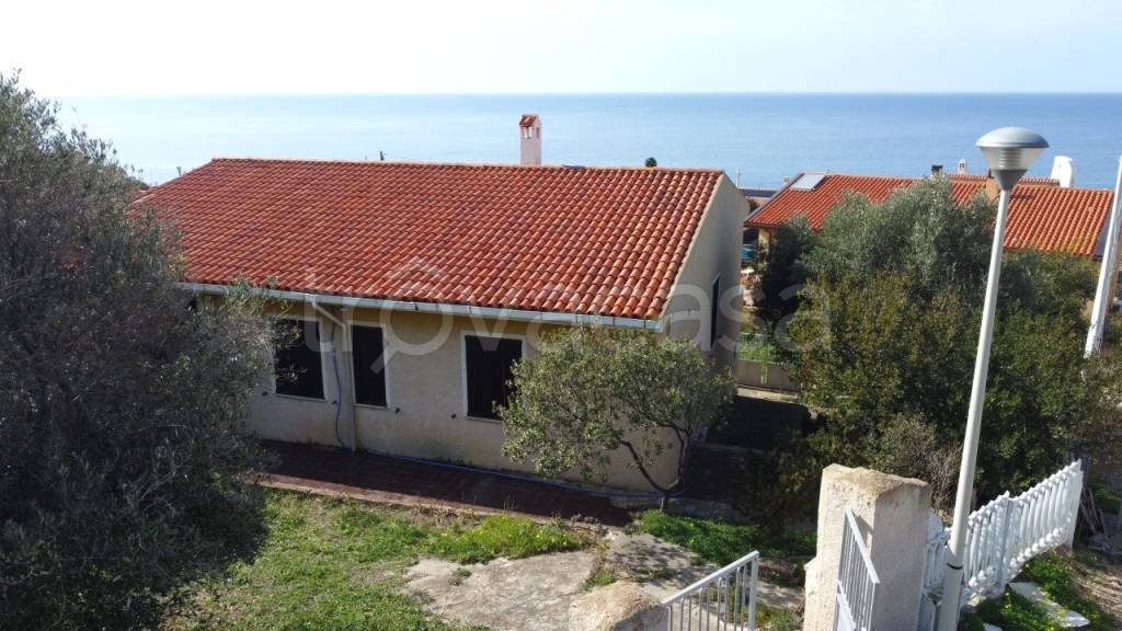 casa indipendente in vendita a Tresnuraghes