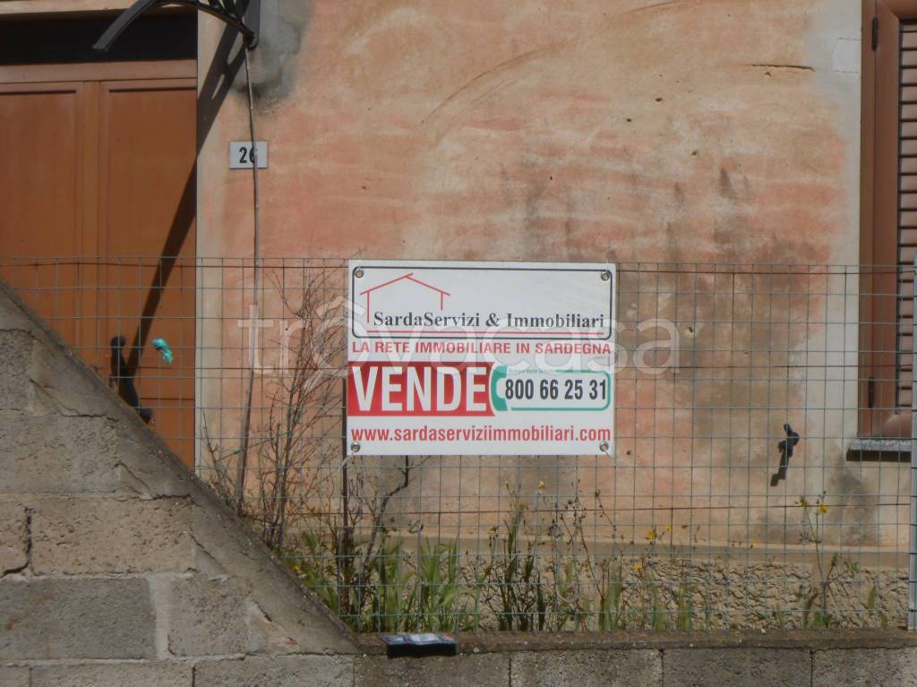appartamento in vendita ad Uras