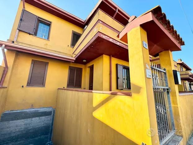 casa indipendente in vendita ad Uras