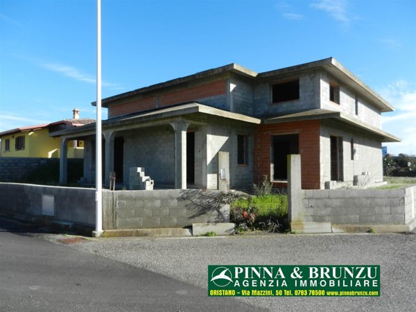 casa indipendente in vendita ad Uras