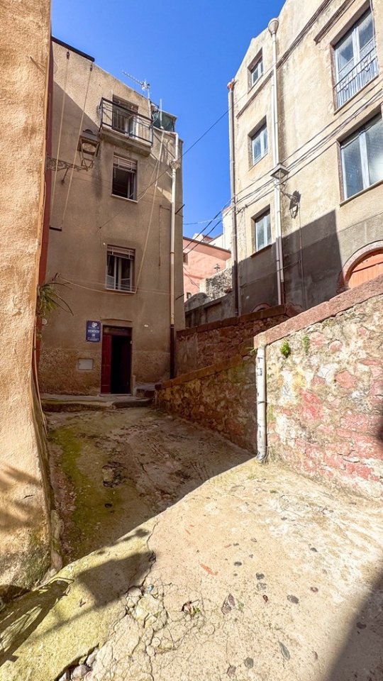 casa indipendente in vendita a Bosa