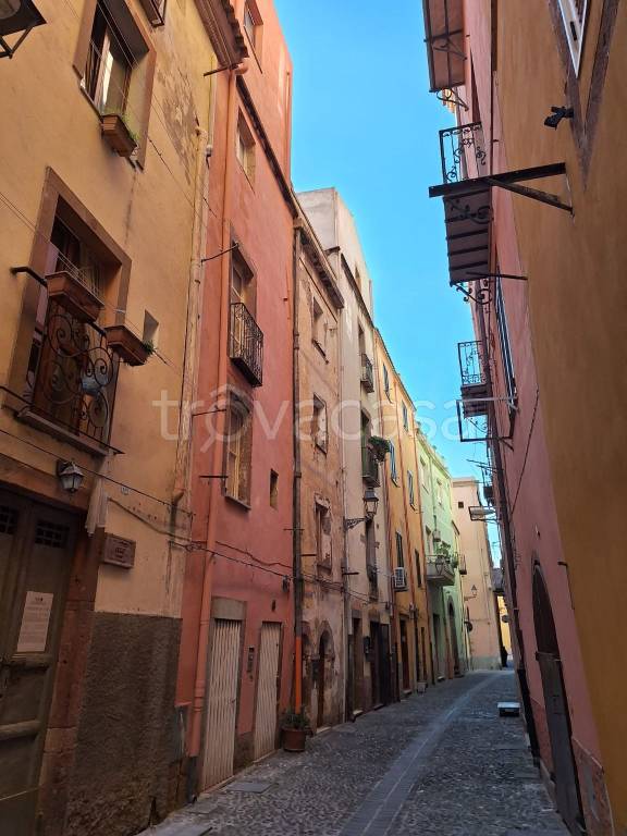casa indipendente in vendita a Bosa