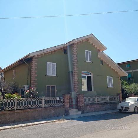 casa indipendente in vendita a Bosa