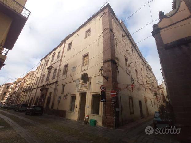 casa indipendente in vendita a Bosa