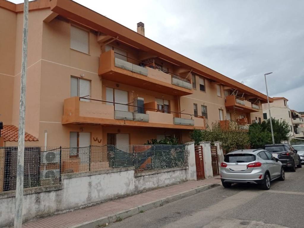 appartamento in vendita a Bosa in zona Bosa Marina
