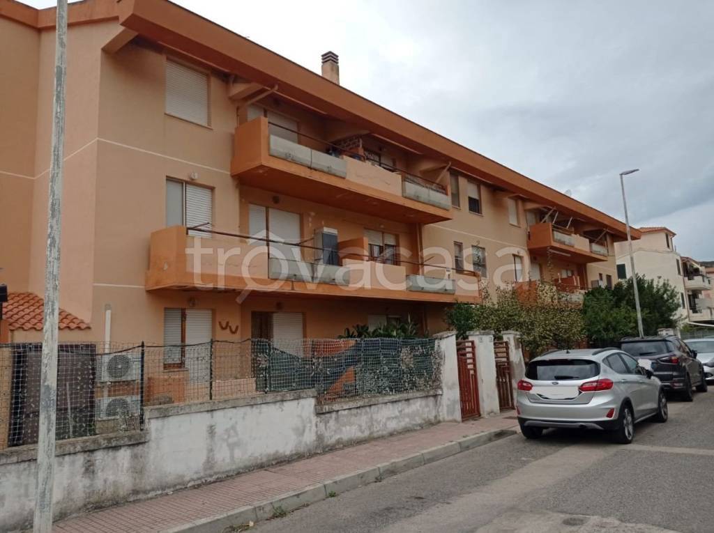 appartamento in vendita a Bosa in zona Bosa Marina