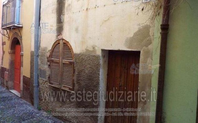 casa indipendente in vendita a Bosa