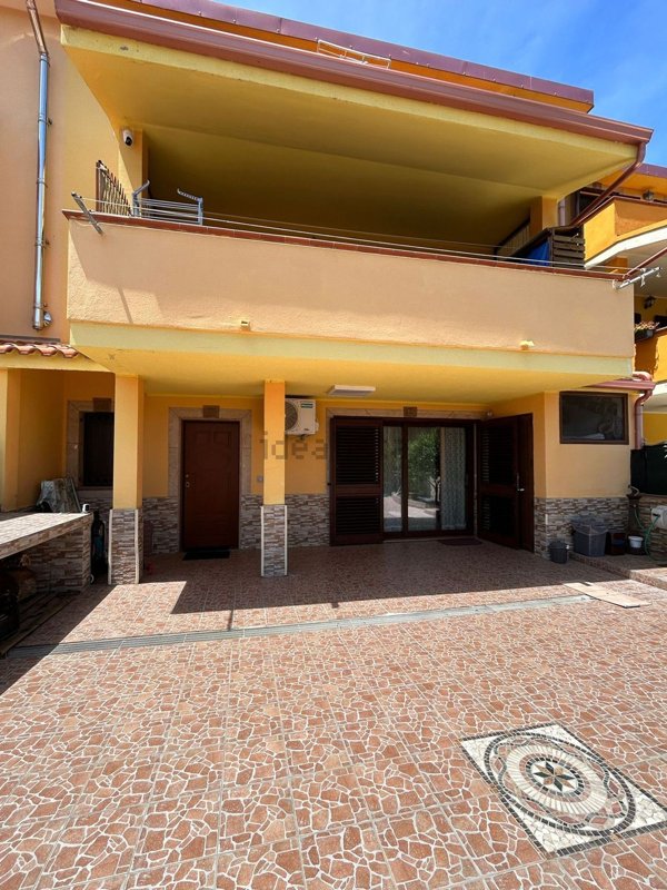 casa indipendente in vendita a Bosa