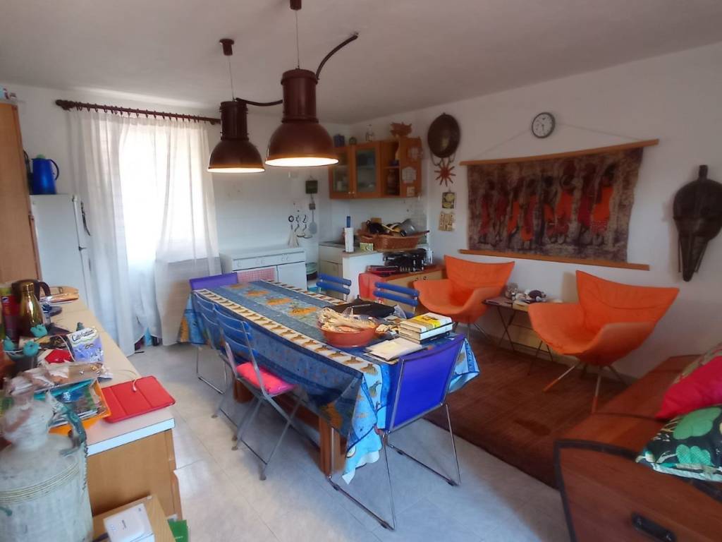 casa indipendente in vendita a Bosa