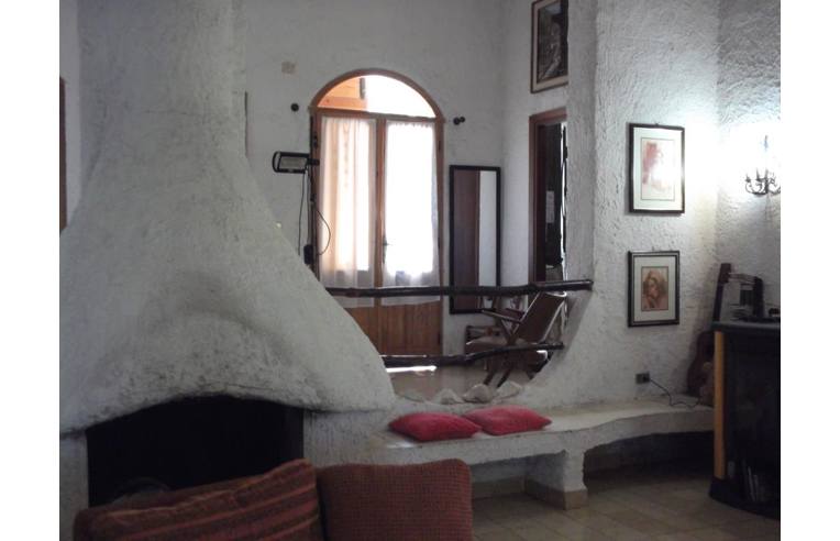 casa indipendente in vendita a Bosa in zona Bosa Marina