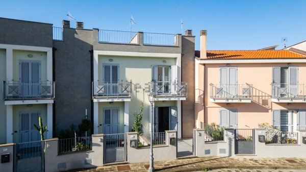 casa indipendente in vendita a Bosa