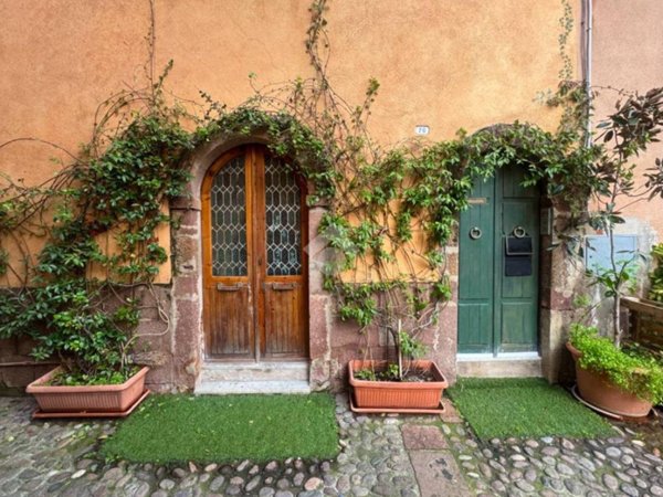 casa indipendente in vendita a Bosa