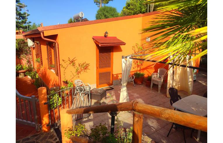 casa indipendente in vendita a Bosa