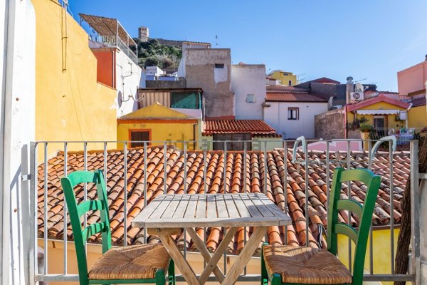 casa indipendente in vendita a Bosa
