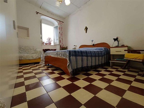 casa indipendente in vendita a Bosa