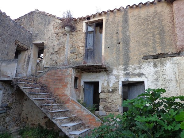 appartamento in vendita a Laconi