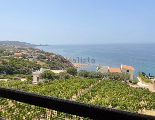 casa indipendente in vendita a Magomadas