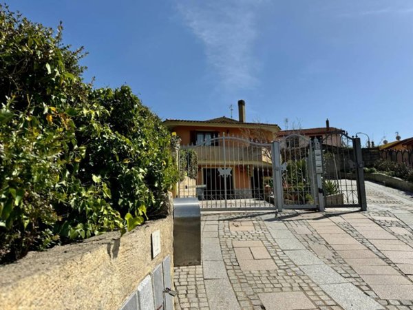 casa indipendente in vendita a Magomadas