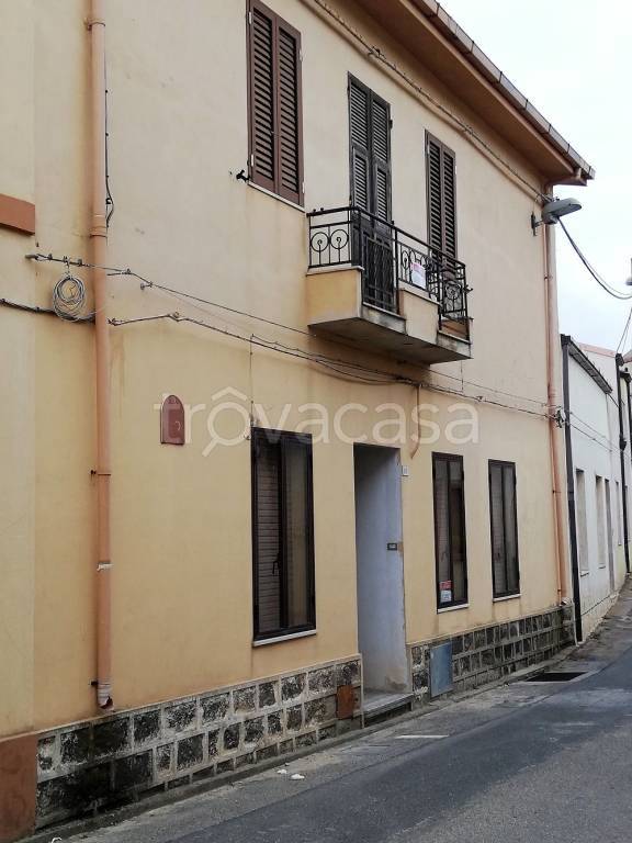 casa indipendente in vendita a Magomadas