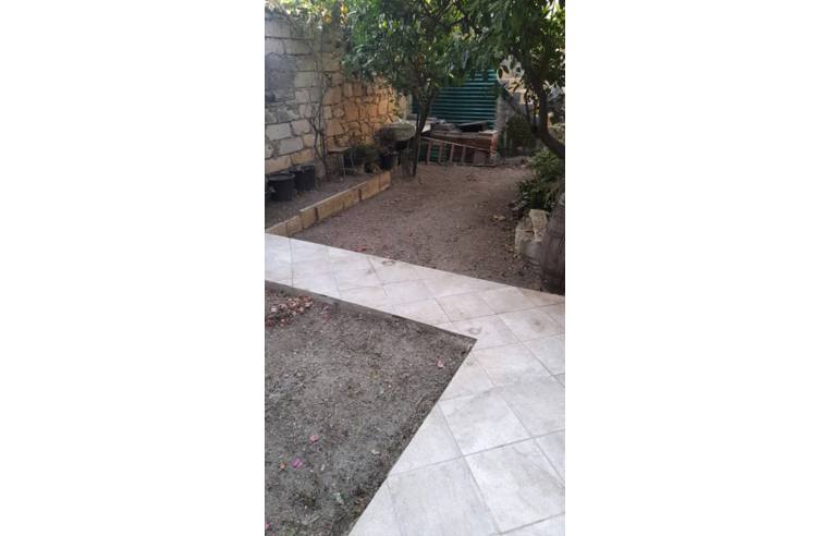 appartamento in vendita a Magomadas