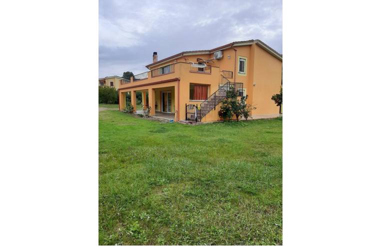 casa indipendente in vendita a Magomadas