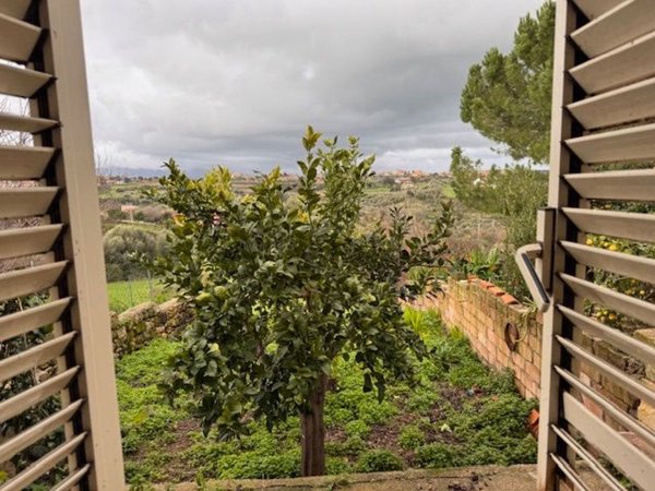 casa indipendente in vendita a Magomadas