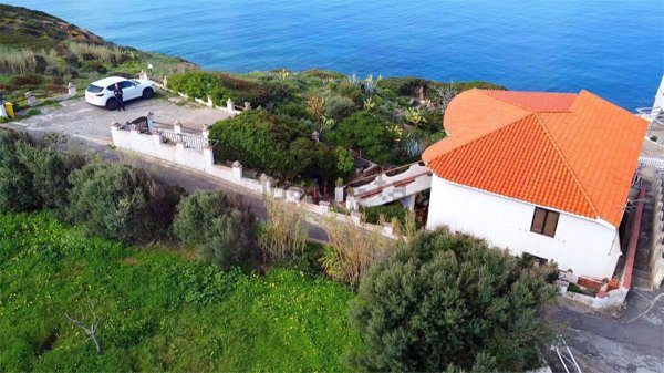 casa indipendente in vendita a Magomadas