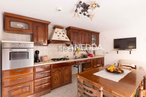 casa indipendente in vendita a Suni