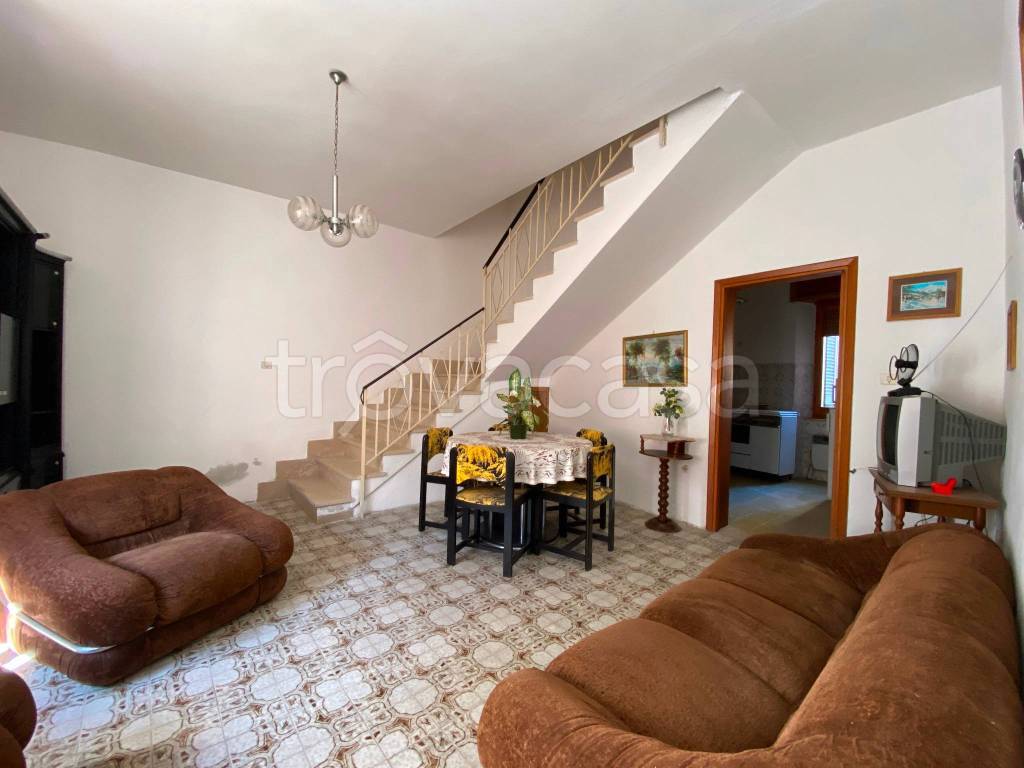 casa indipendente in vendita a Suni