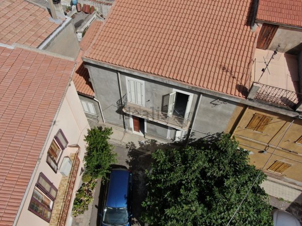casa indipendente in vendita a Suni
