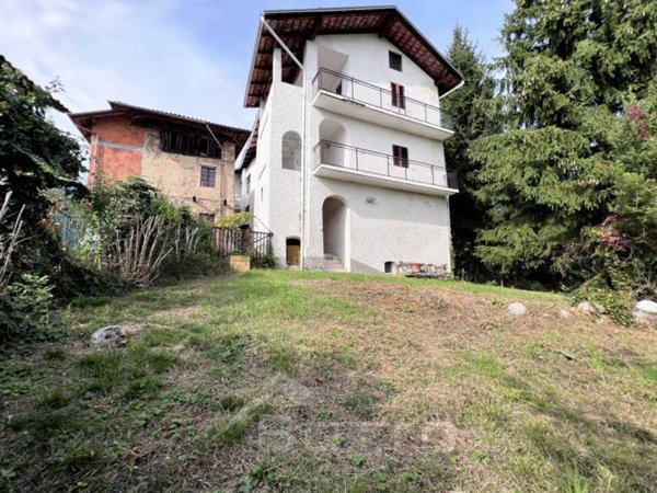 casa indipendente in vendita ad Ailoche