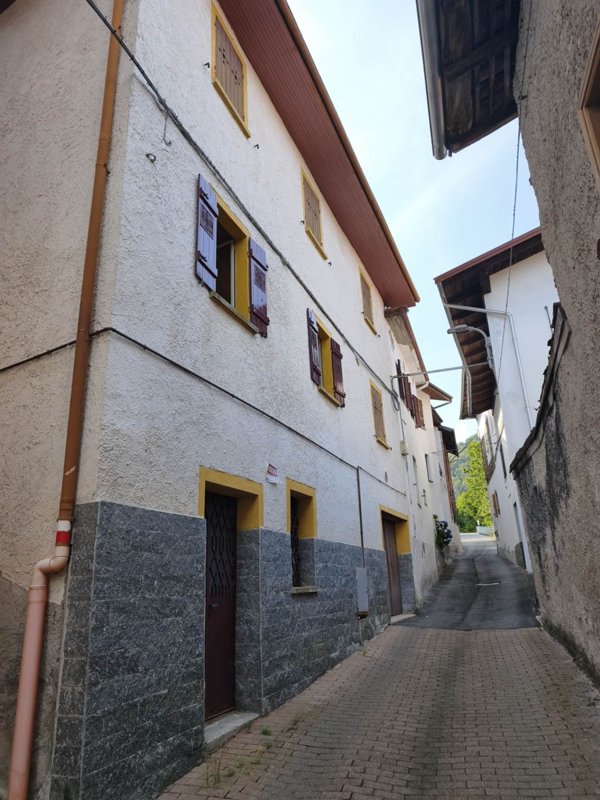 appartamento in vendita ad Ailoche