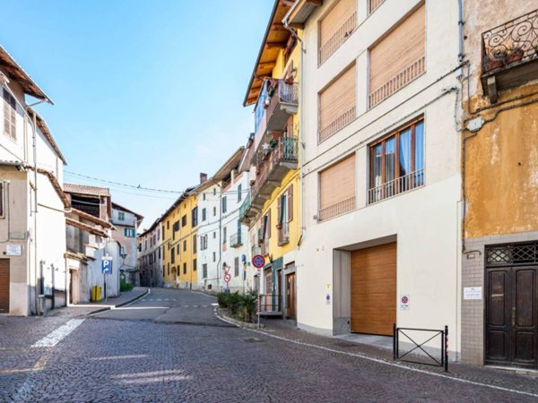 negozio in vendita ad Andorno Micca