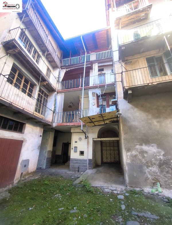 casa indipendente in vendita ad Andorno Micca