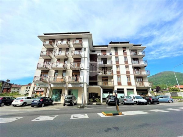 negozio in vendita ad Andorno Micca