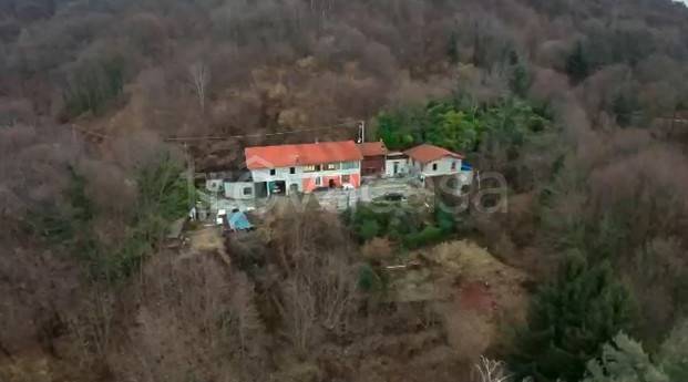 casa indipendente in vendita ad Andorno Micca in zona Colma