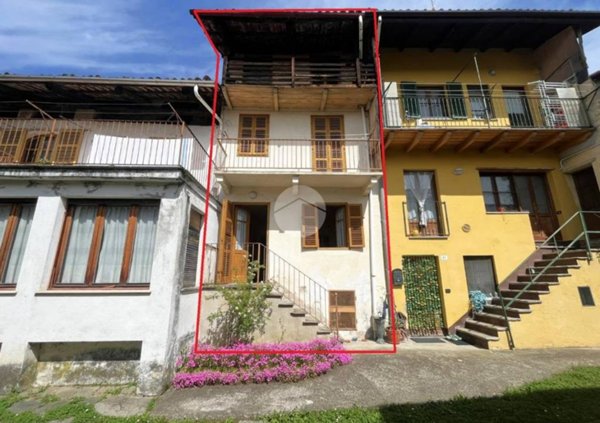 casa semindipendente in vendita ad Andorno Micca in zona Colma