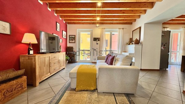 casa indipendente in vendita ad Andorno Micca in zona Colma