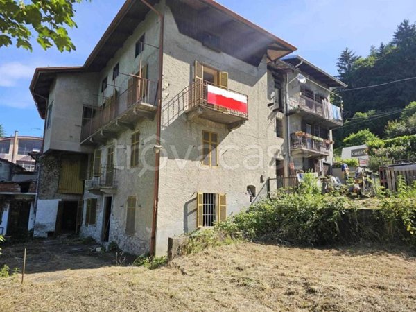 casa indipendente in vendita ad Andorno Micca in zona Lorazzo Inferiore