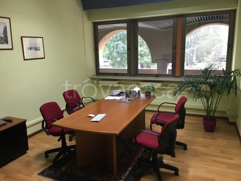 ufficio in vendita a Biella