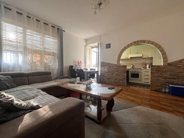 appartamento in vendita a Biella in zona Centro Città