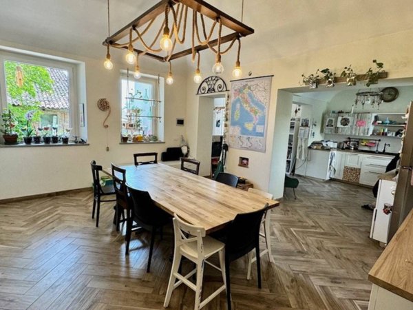 casa indipendente in vendita a Biella in zona Vandorno